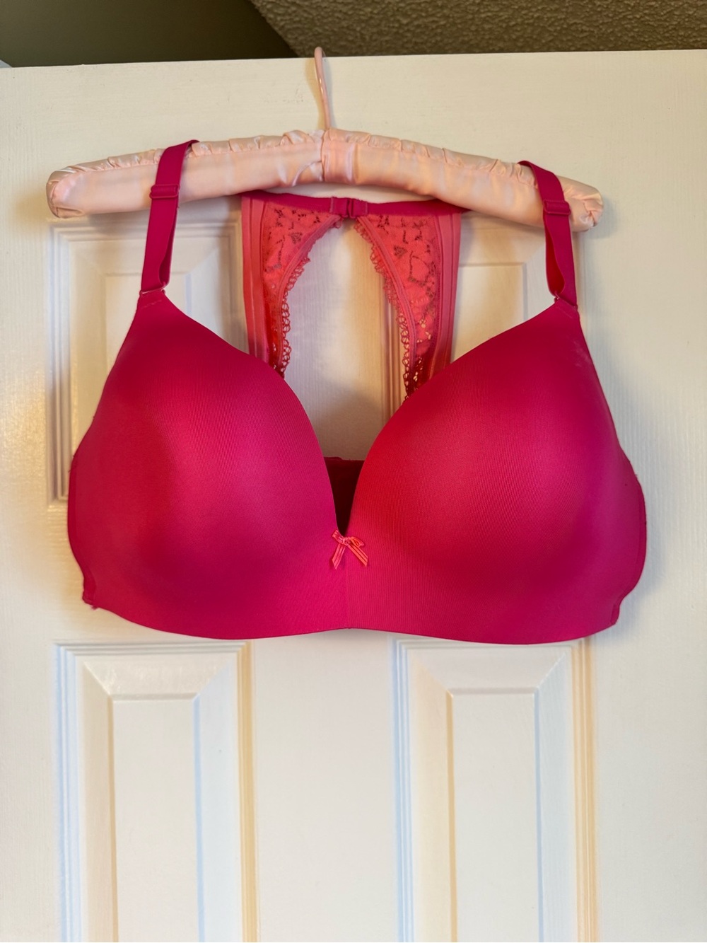 Cacique Hot Pink Simply Smooth Wireless Molded Plunge Bra with Lace Racerback